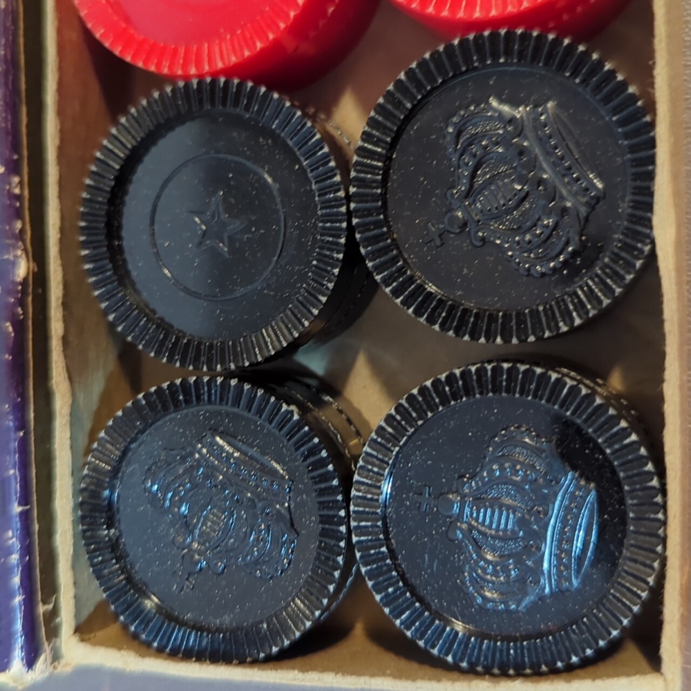 Vintage lot Whitman Crown self stacking plastic checkers 3 boxes of 24 from 1969 - Picture 7 of 11